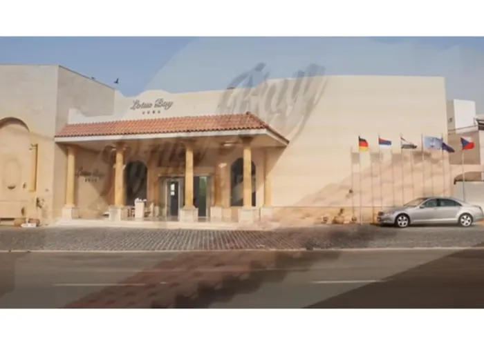 لوتس باى ريزورت منتجع 4*