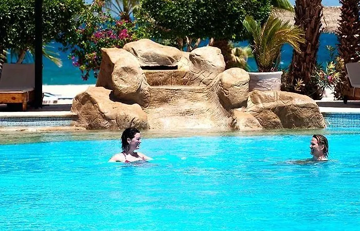 منتجع لوتس باى ريزورت 4*